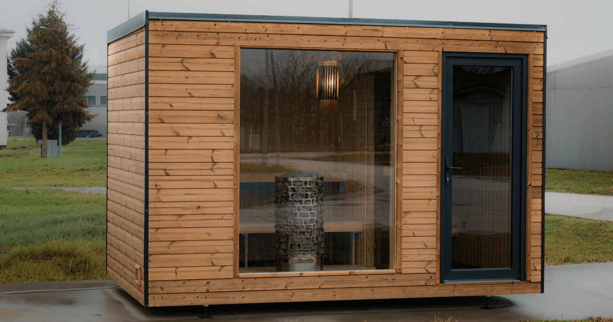 6-8 személyes szauna kültéren fotózva